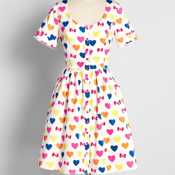 Modcloth x Hello Kitty heart dress - Picture 3 of 4